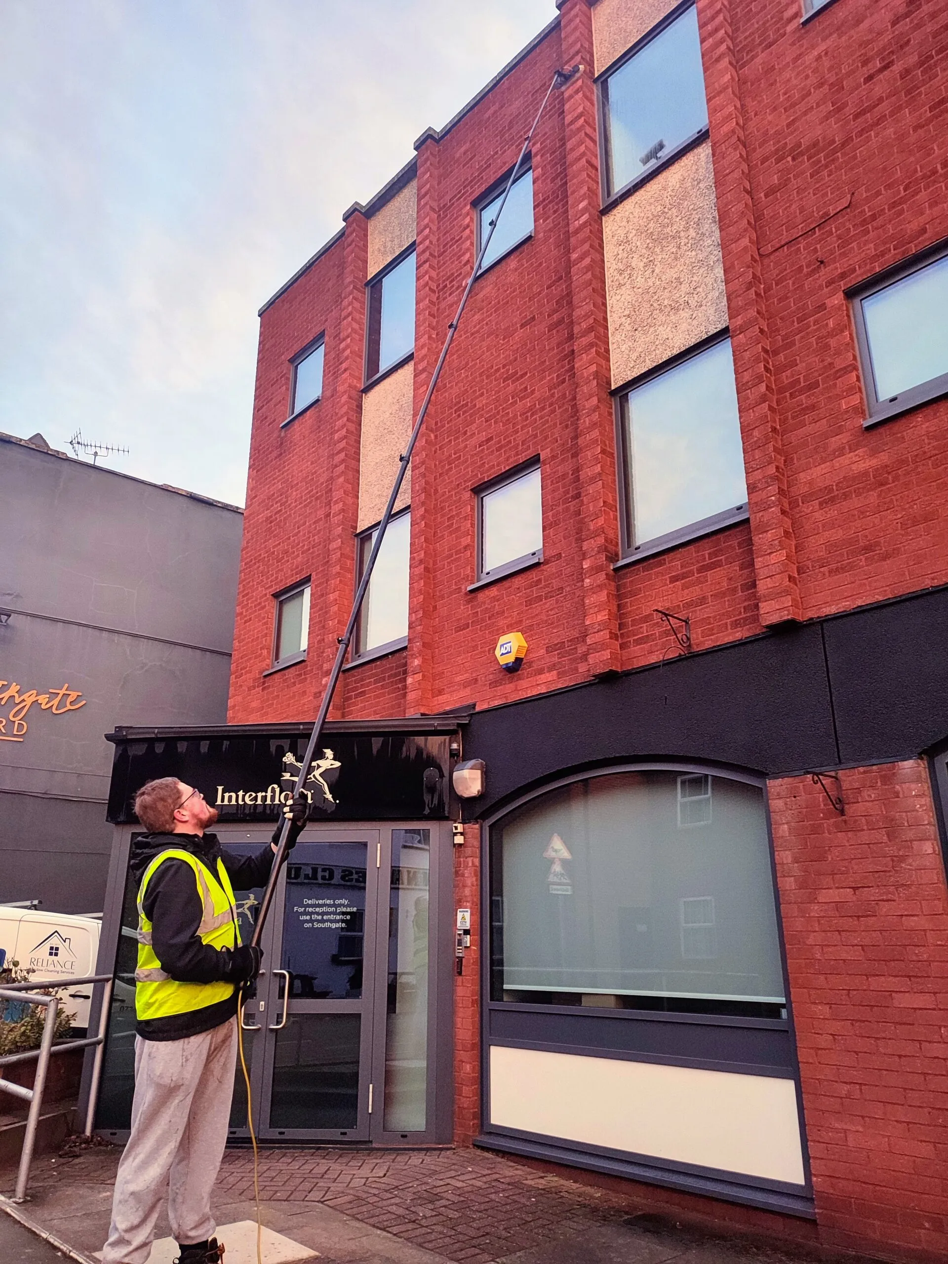 Professional window cleaners Kelby